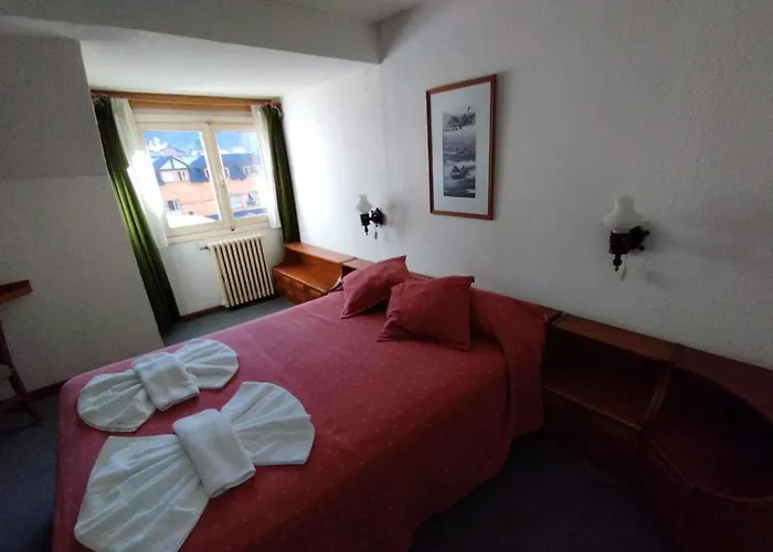 Hotel Crismalu